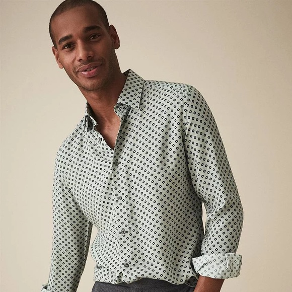 Reiss “Treveiso” Medallion Dot Slim Fit Floral Shirt (Sage) - Picture 1 of 5